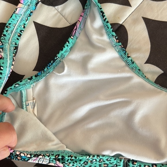 CHEETAH Print Bathing Suit Top Large - Picture 4 of 4